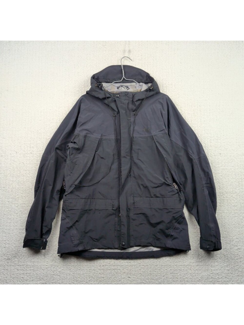 VTG Mountain Equipment Co-op MEC x Gore-Tex GTX Black Shell Jacket Gorpcore Read